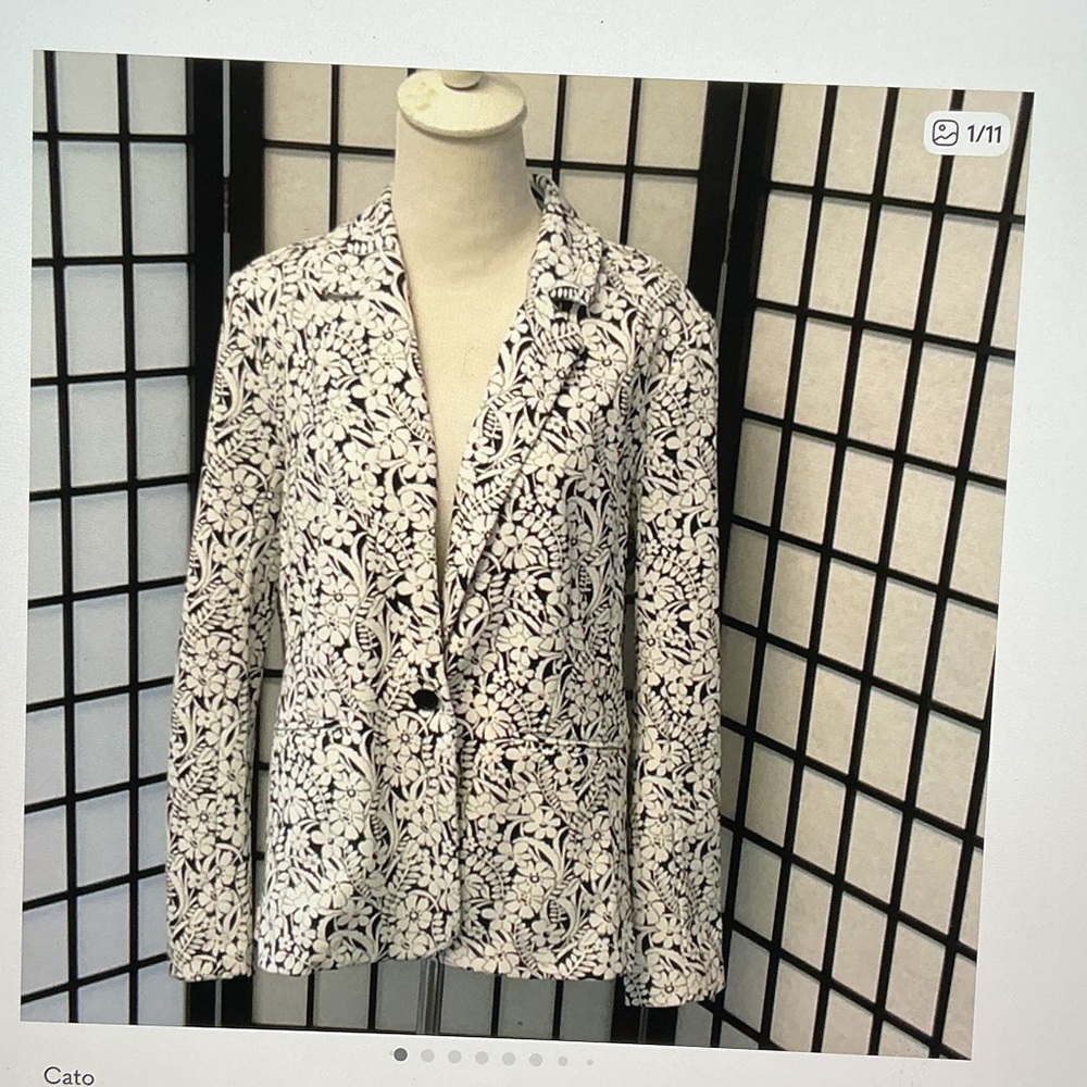 Cato Black & White Botanical Print Blazer